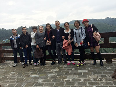 2014年11月龍巖好工作人才網(wǎng)七彩藍(lán)田合影留念 2014年11月龍巖好工作人才網(wǎng)七彩藍(lán)田合影留念